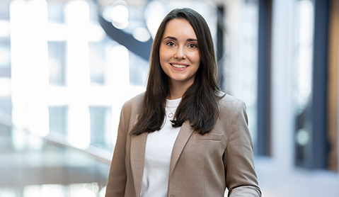 Dr. Antonia Gutsche