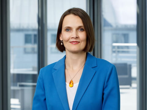 Dr. Anja Lunze, LL.M.