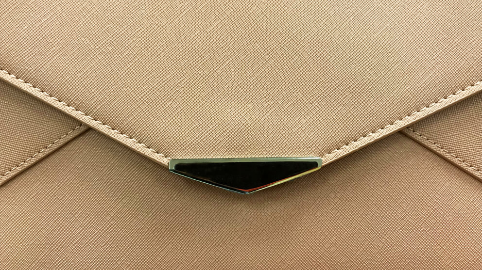 Front view of a purse