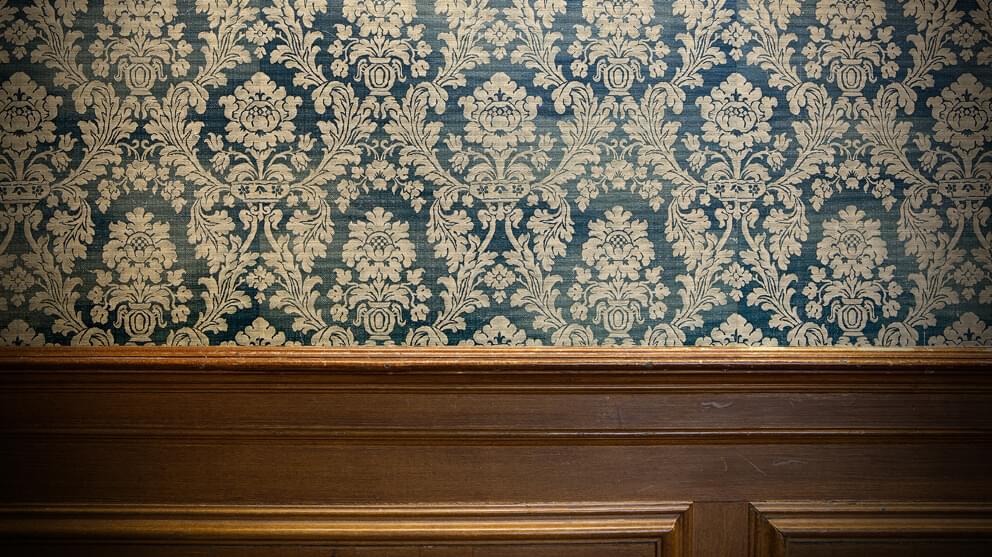 patterned wall